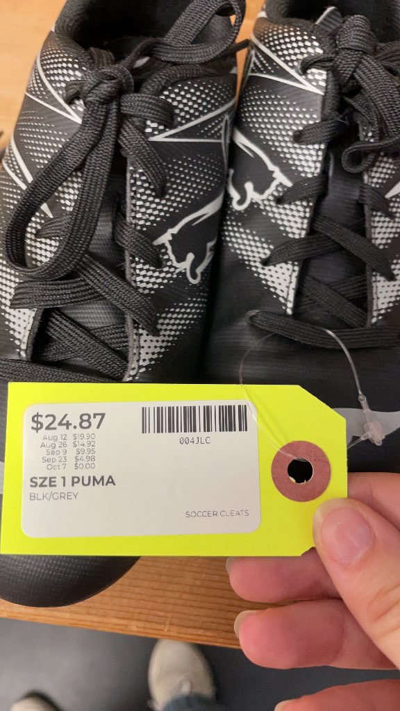 Puma Soccer Cleats - Size 1