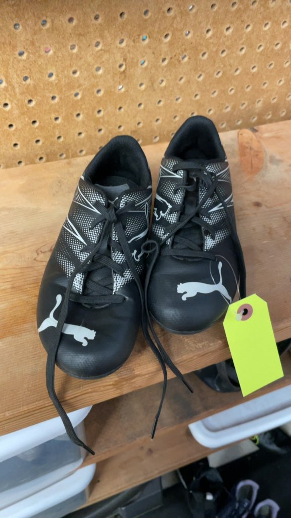 Puma Soccer Cleats Size 2 Black/Grey