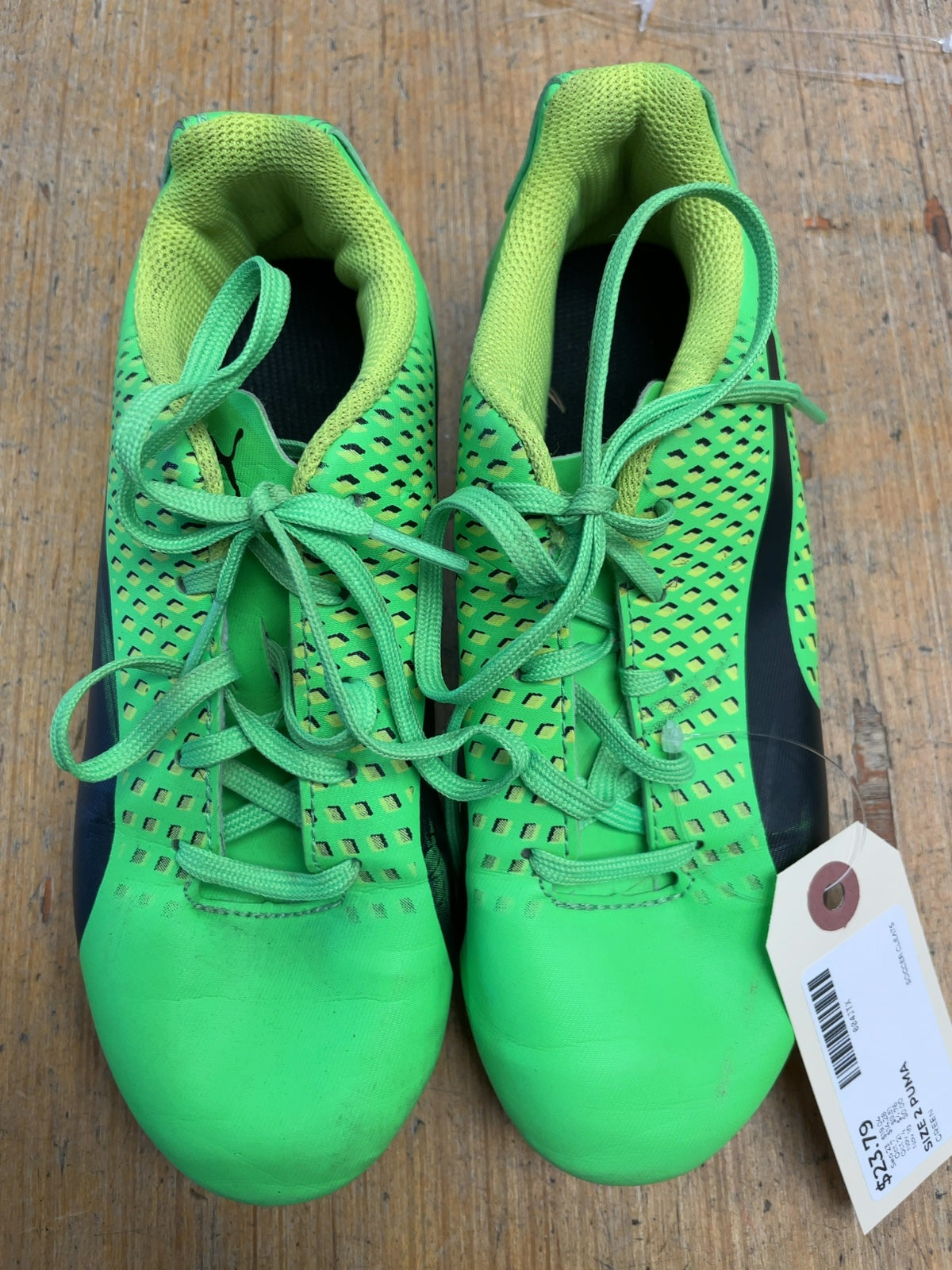 Puma Soccer Cleats Size 2C Green