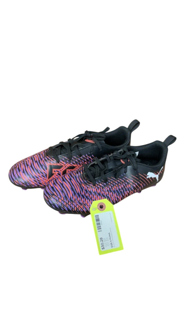 Puma Soccer Cleats Size 6 - Black/Orange/Purple