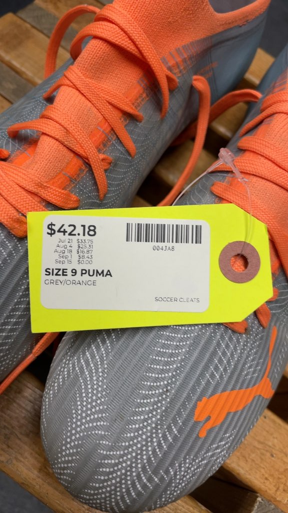Puma Ultra Soccer Cleats - Grey/Orange - Size 9