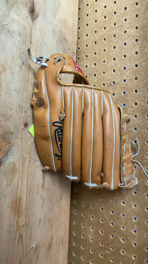 Rawlings RBG135C 11" Baseball Glove