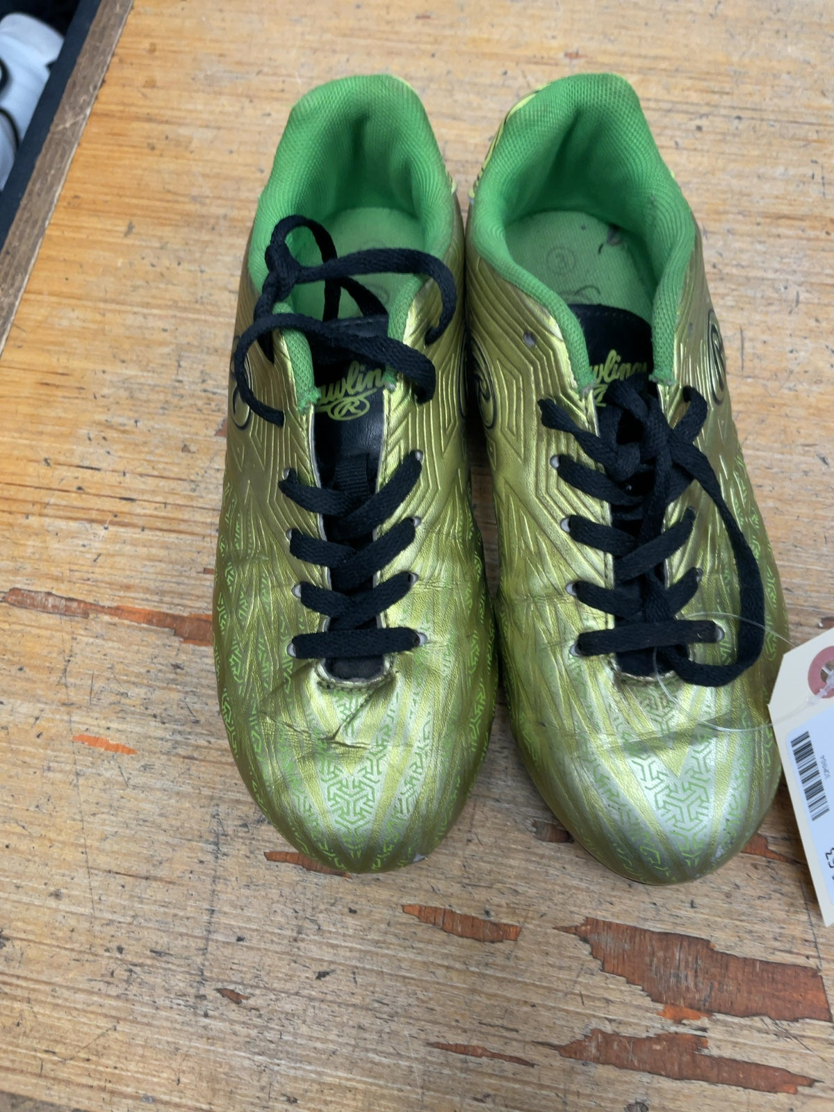 Rawlings Soccer Cleats Size 3 Gold