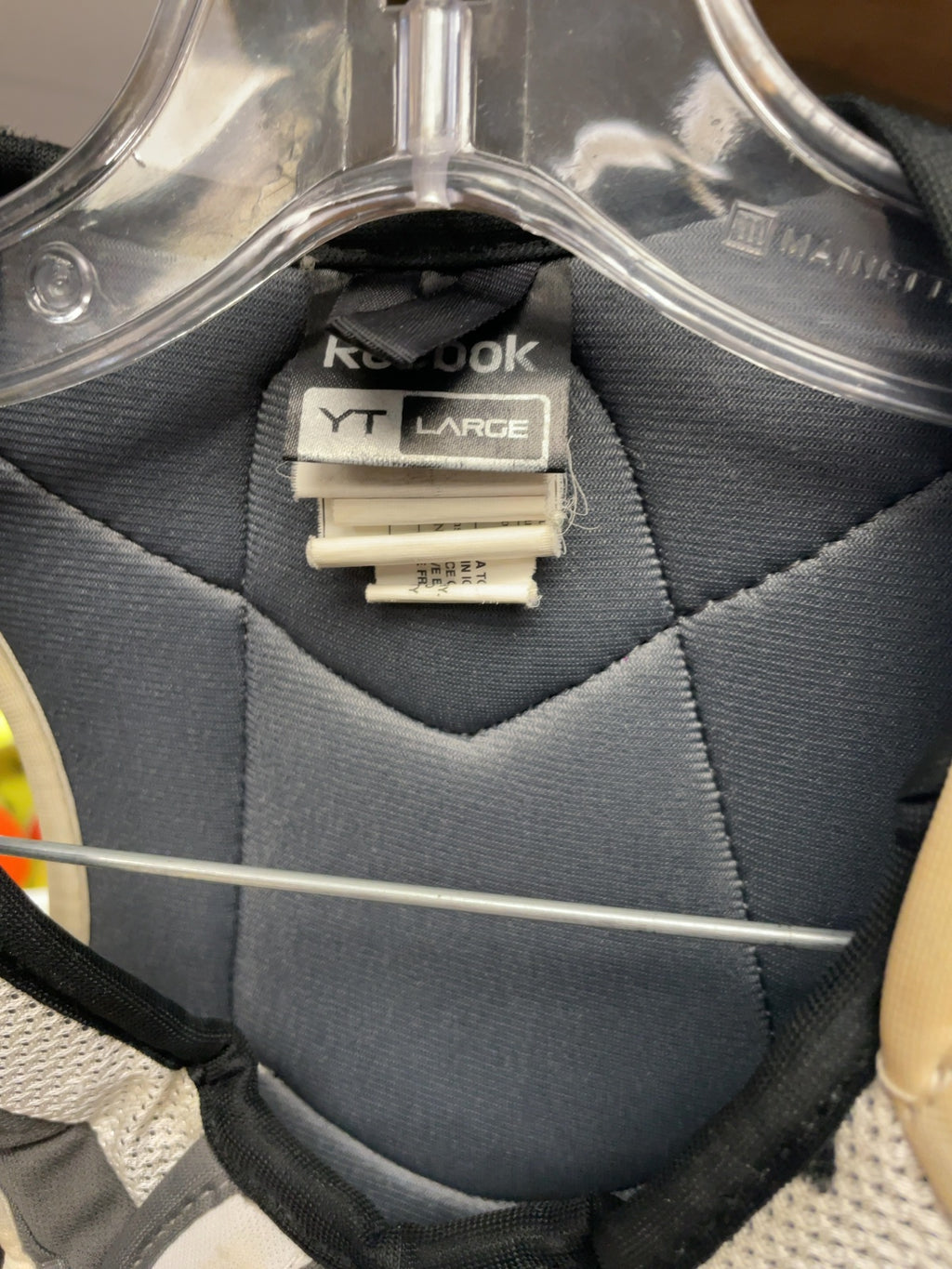 Reebok 20K Youth Large Hockey Shoulder Pads