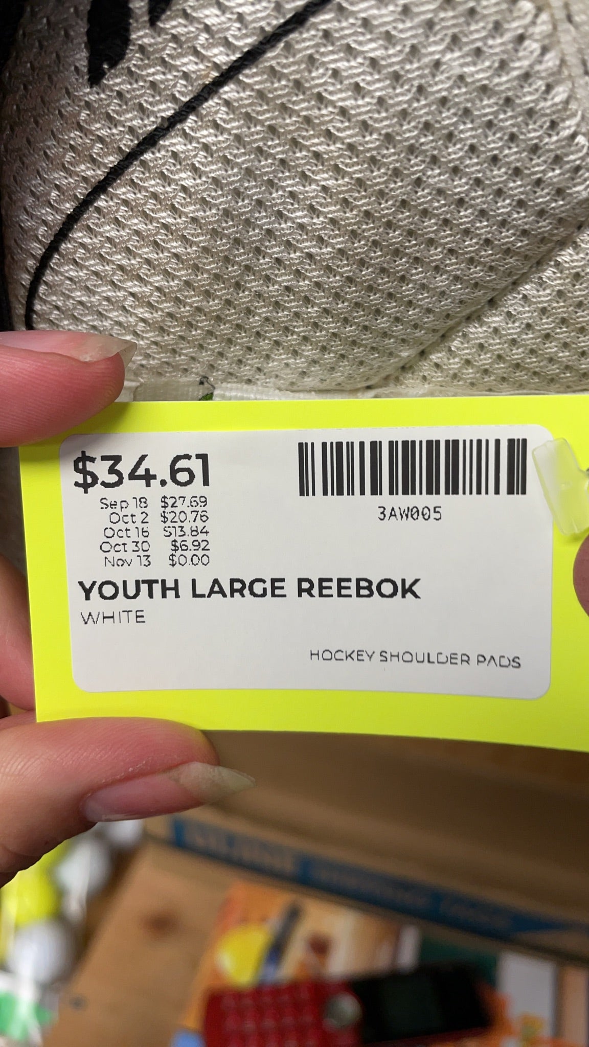 Reebok 20K Youth Large Hockey Shoulder Pads