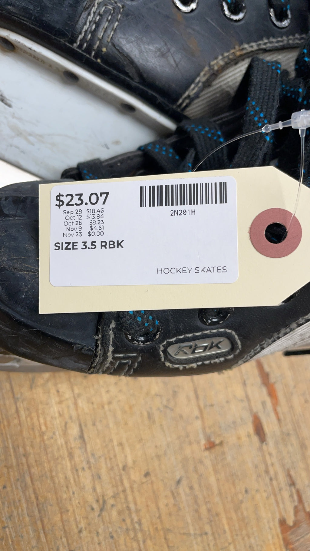 Reebok 4K Size 3.5 Hockey Skates