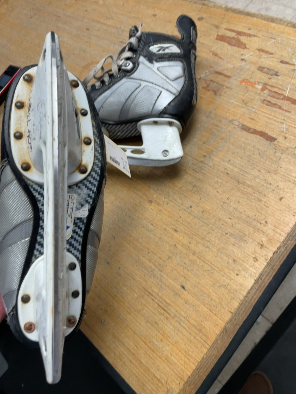 Reebok 8K Size 5 Hockey Skates