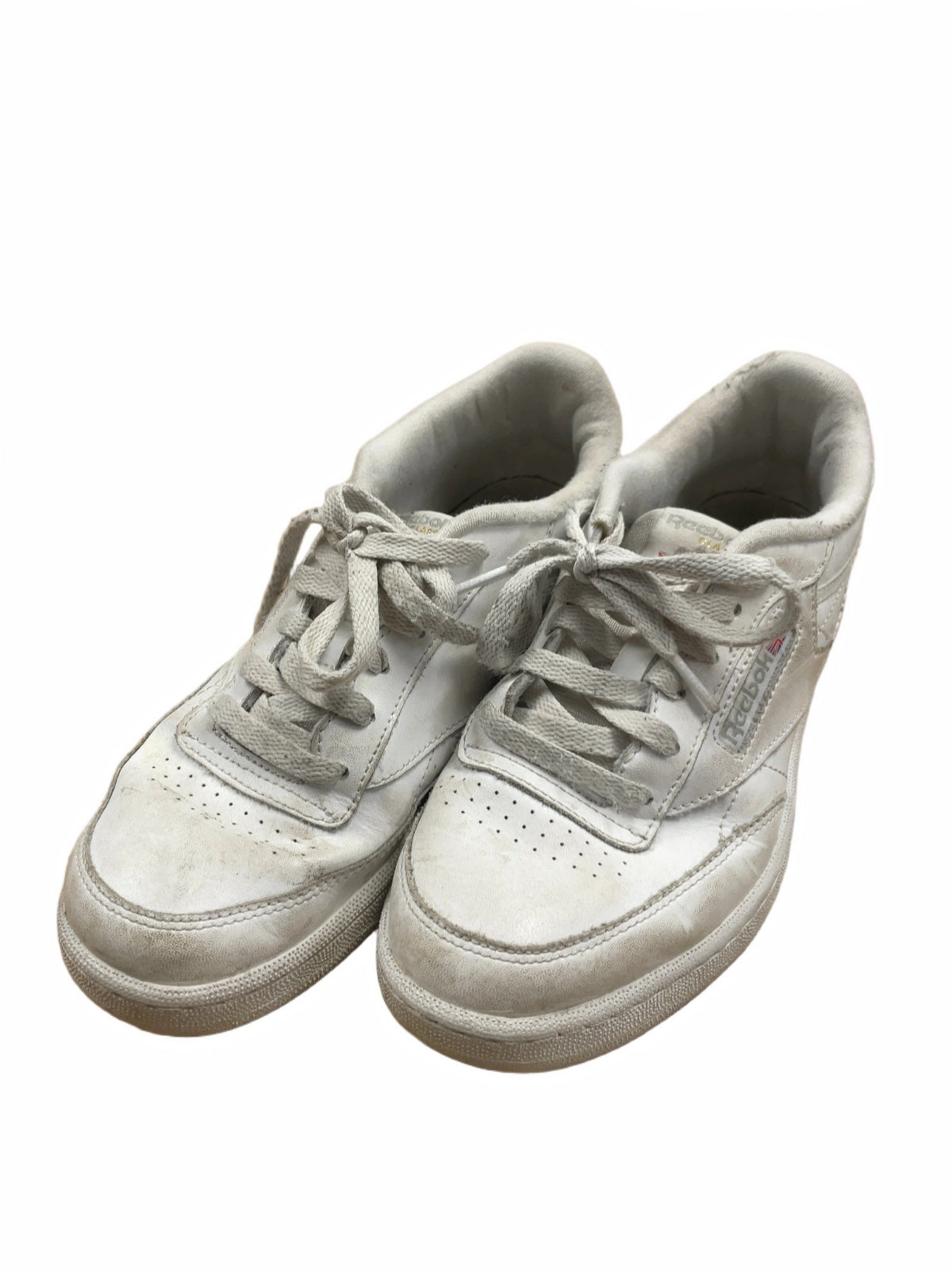 Reebok Classic Club C Size 5 White Sneakers