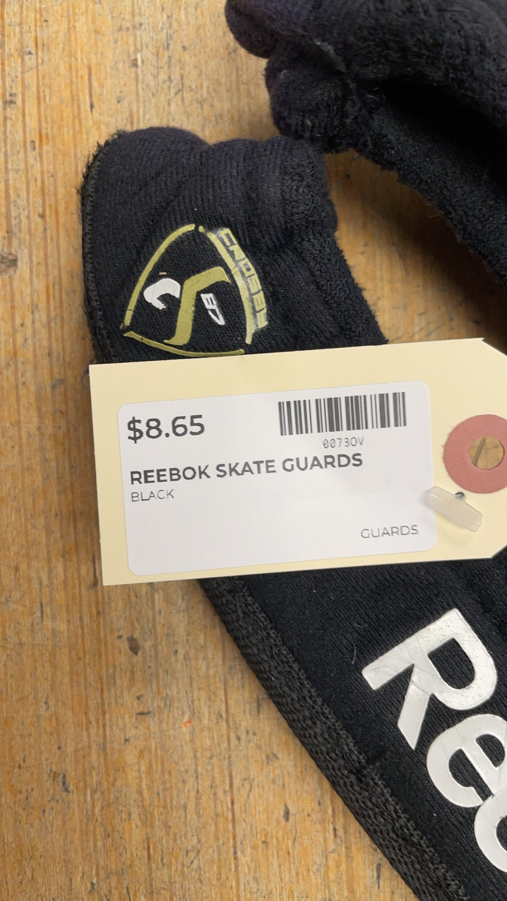 Reebok Crosby Skate Guards Black