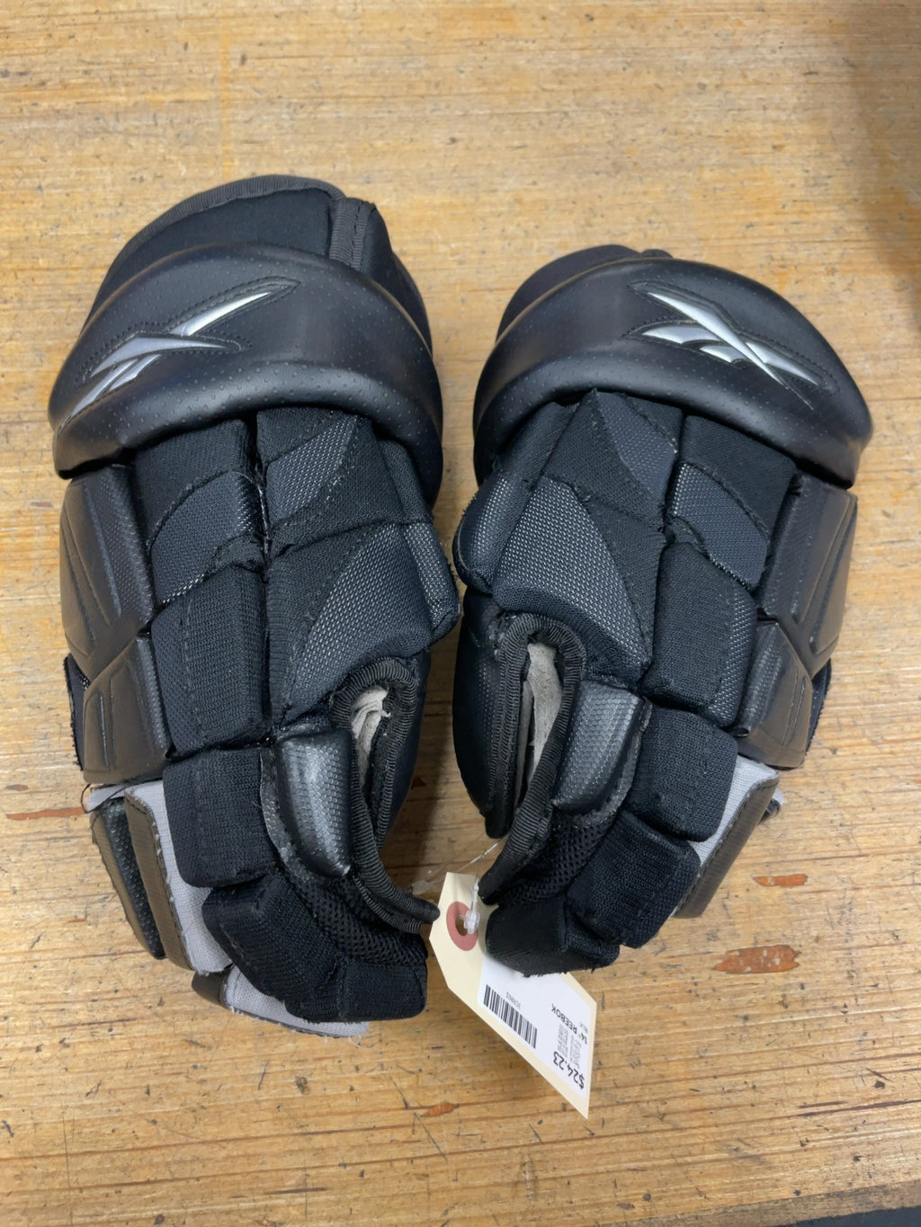 Reebok FitLite 14" Hockey Gloves