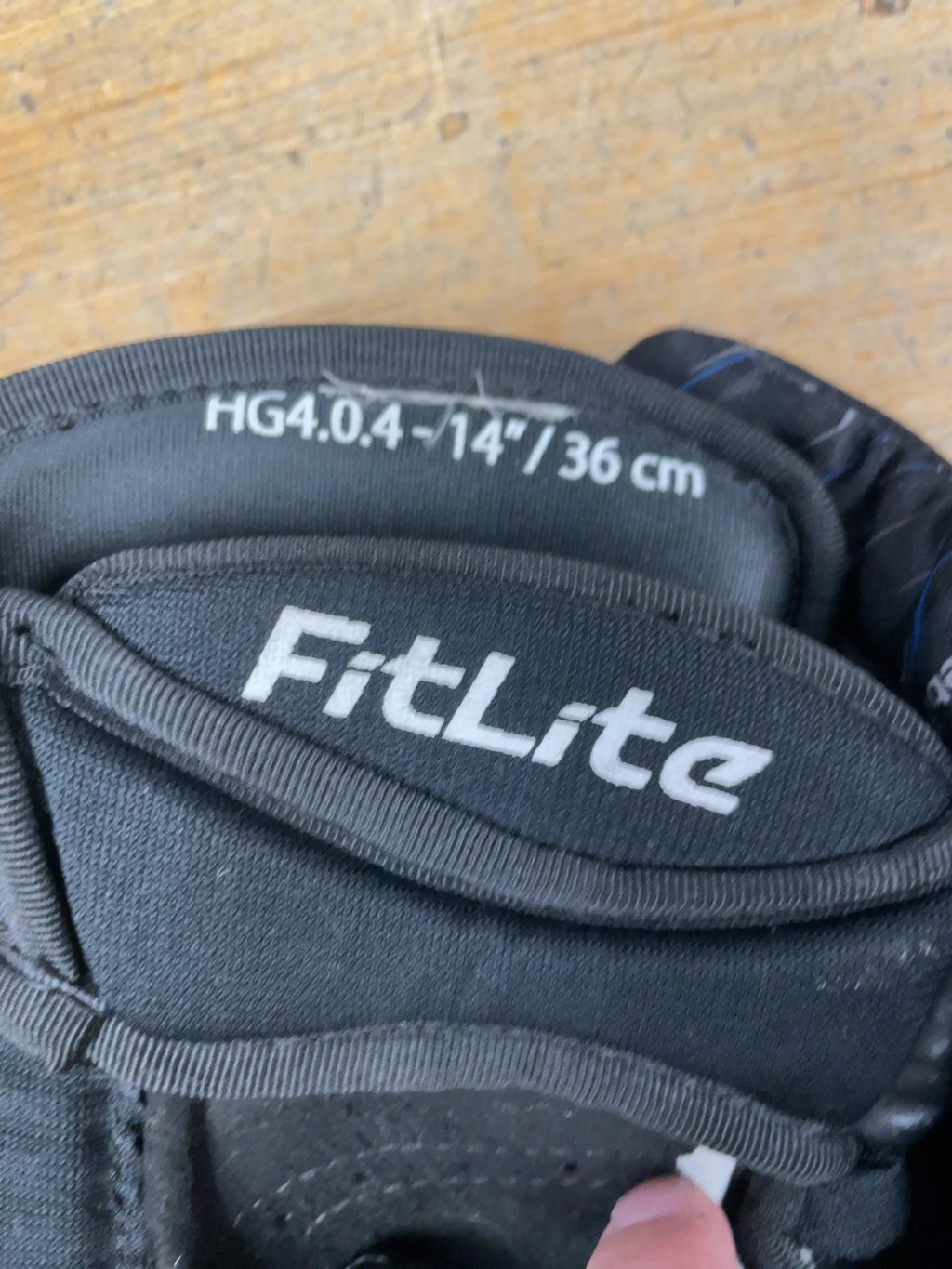 Reebok FitLite 14" Hockey Gloves