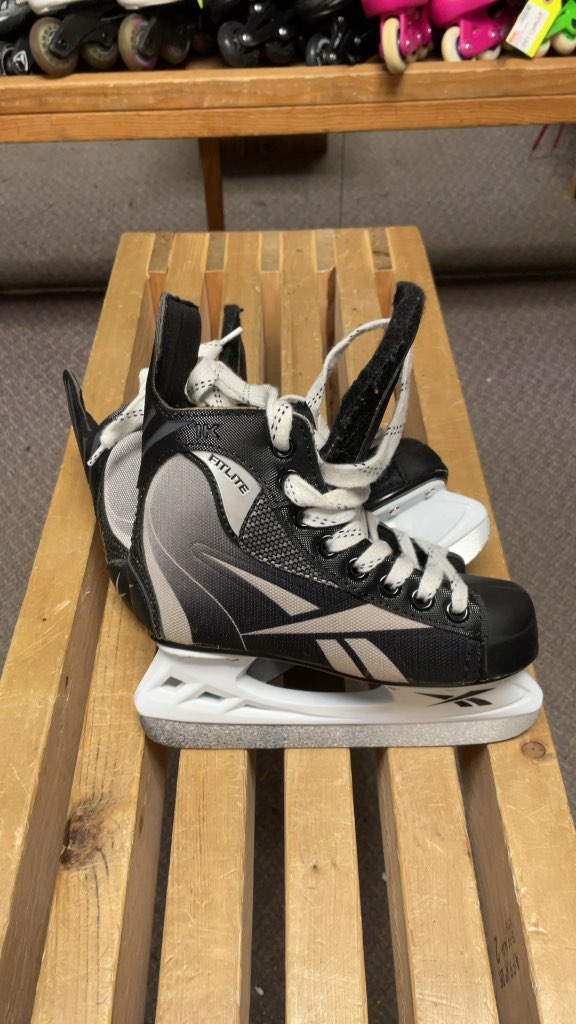 Reebok FitLite Hockey Skates - Size 13C