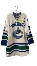 Reebok Henrik Sedin Vancouver Canucks NHL Jersey - Size XL