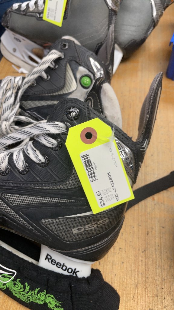 Reebok Hockey Skates Size 4.5