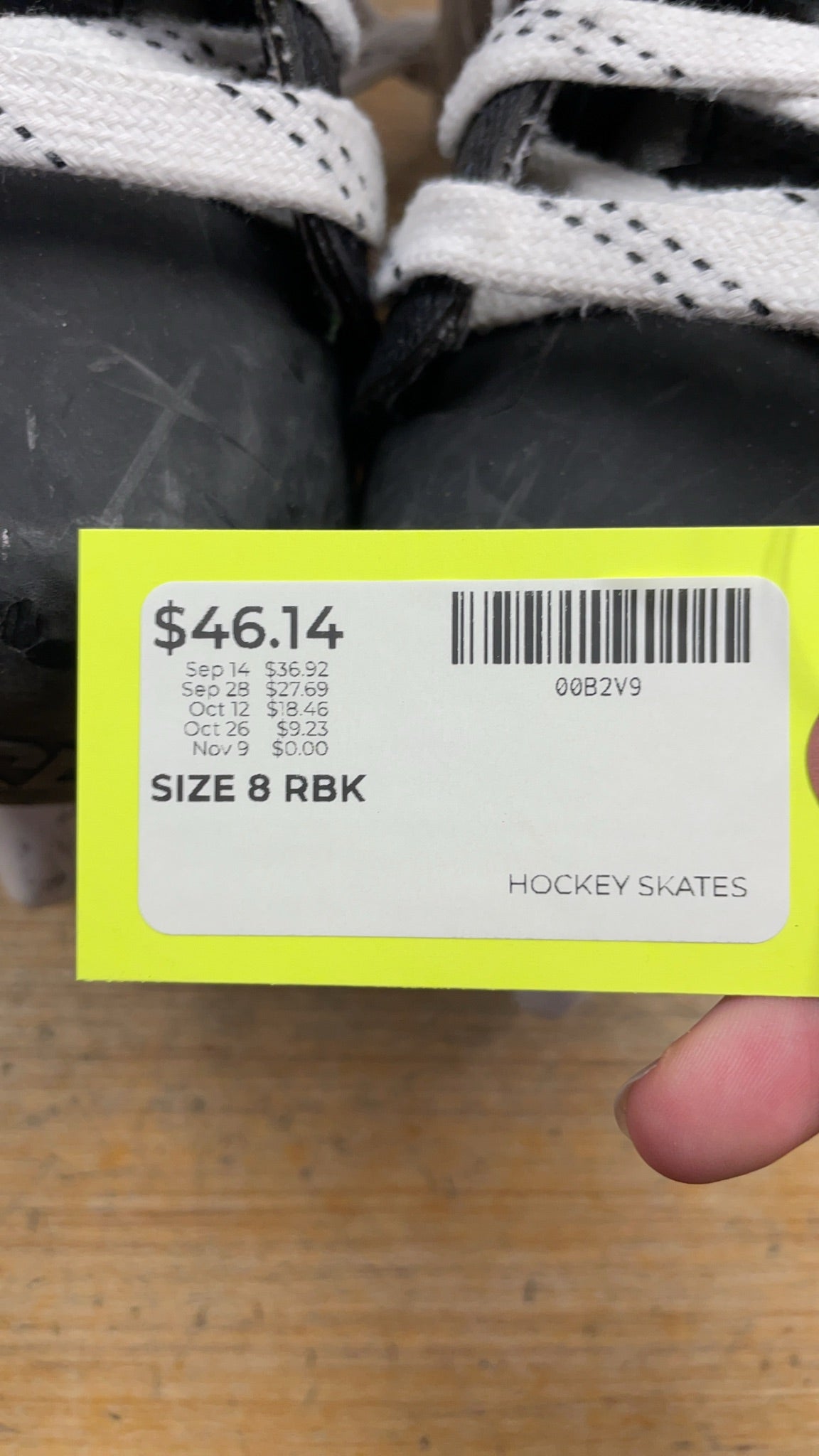 Reebok RBK 7K Pump Size 8 Hockey Skates