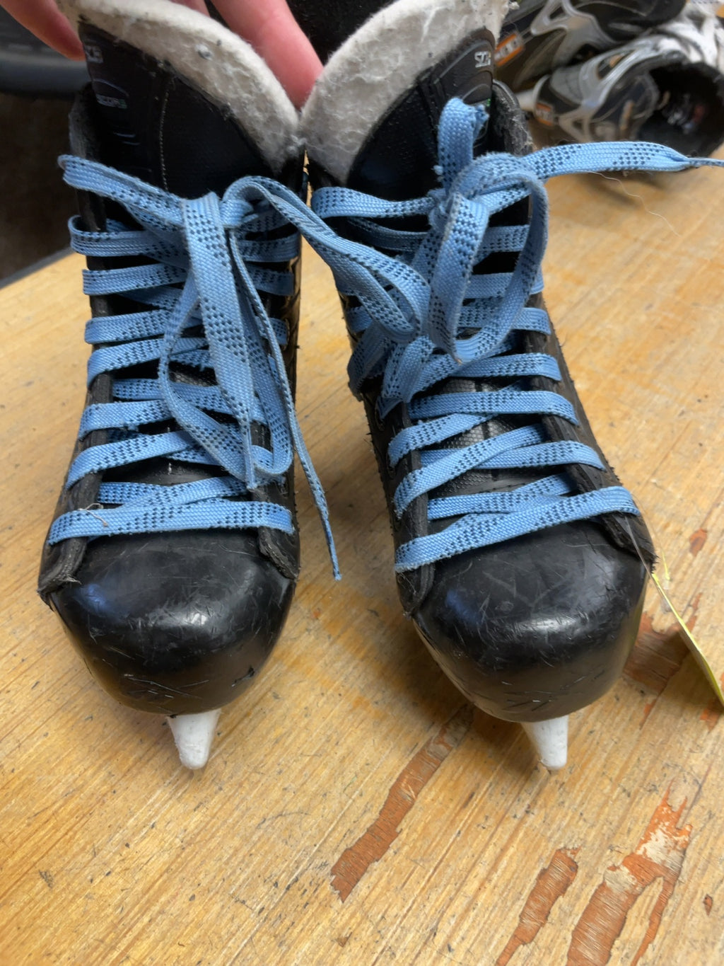 Reebok Ribcor Size 12C Hockey Skates
