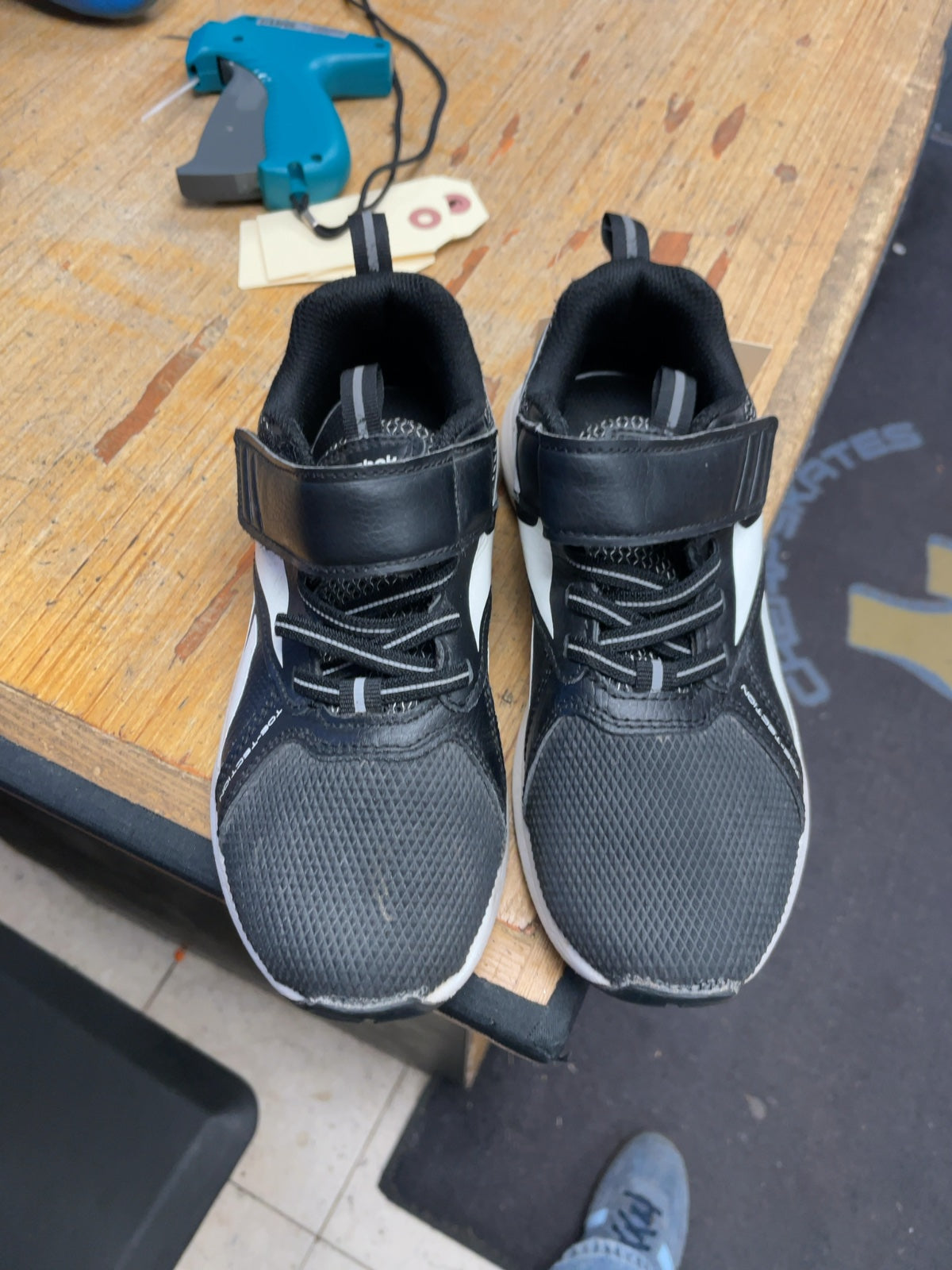 Reebok Sneakers Size 1 Black/White