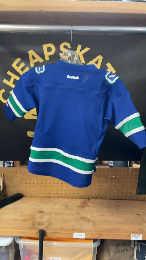Reebok Vancouver Canucks Junior Hockey Jersey