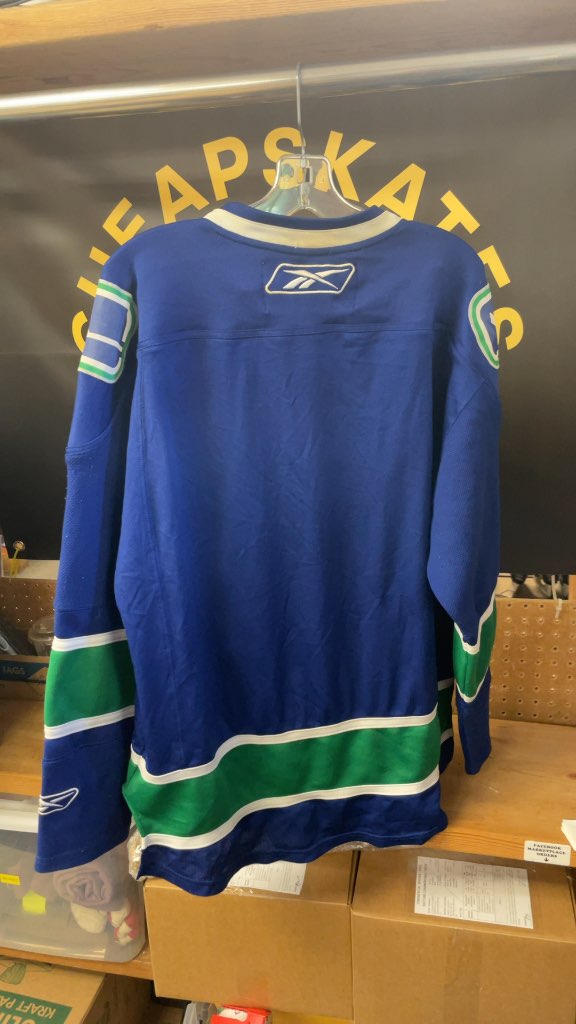 Reebok Vancouver Canucks NHL Hockey Jersey