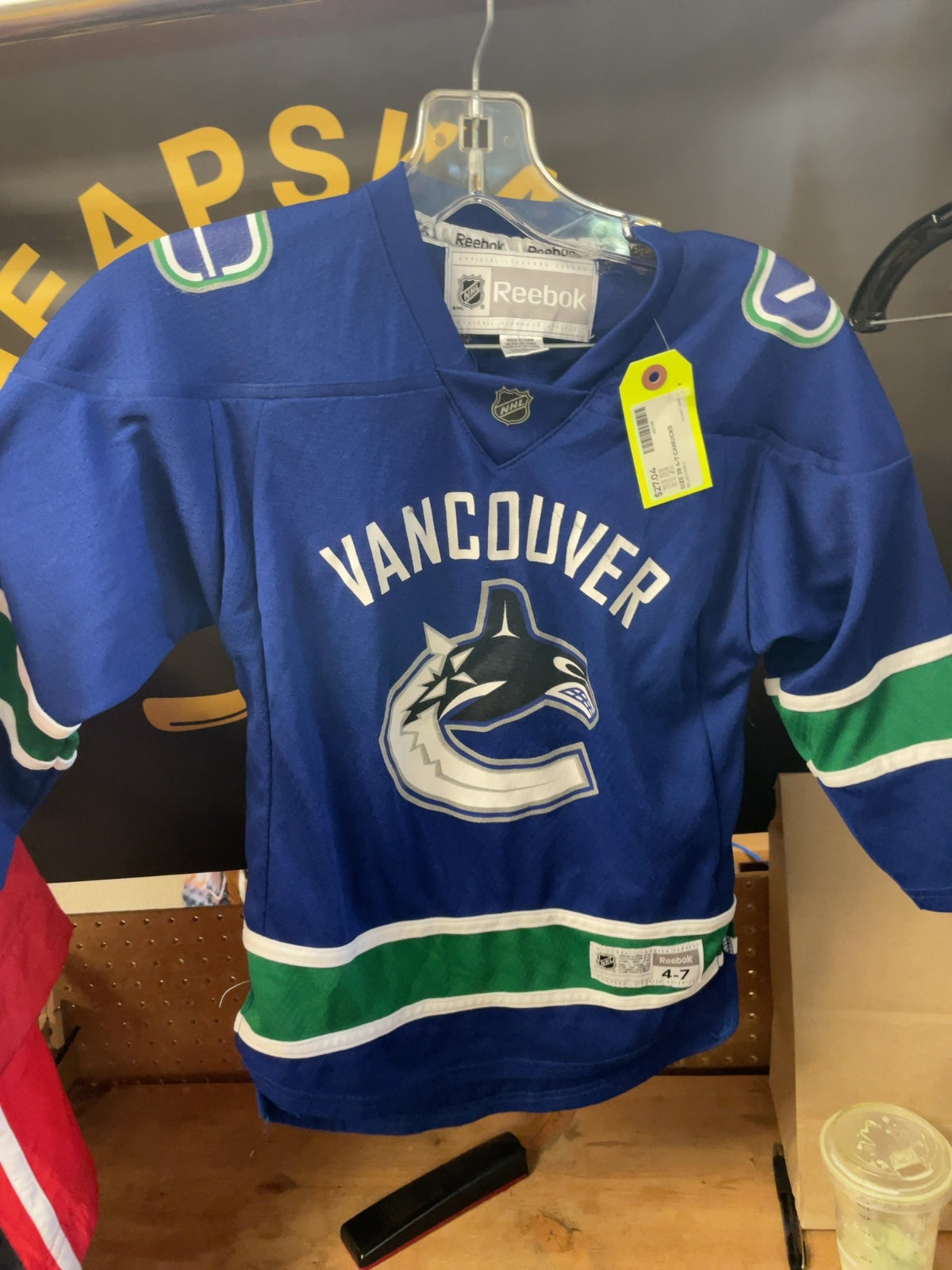Reebok Vancouver Canucks Youth Child (4-7) Hockey Jersey