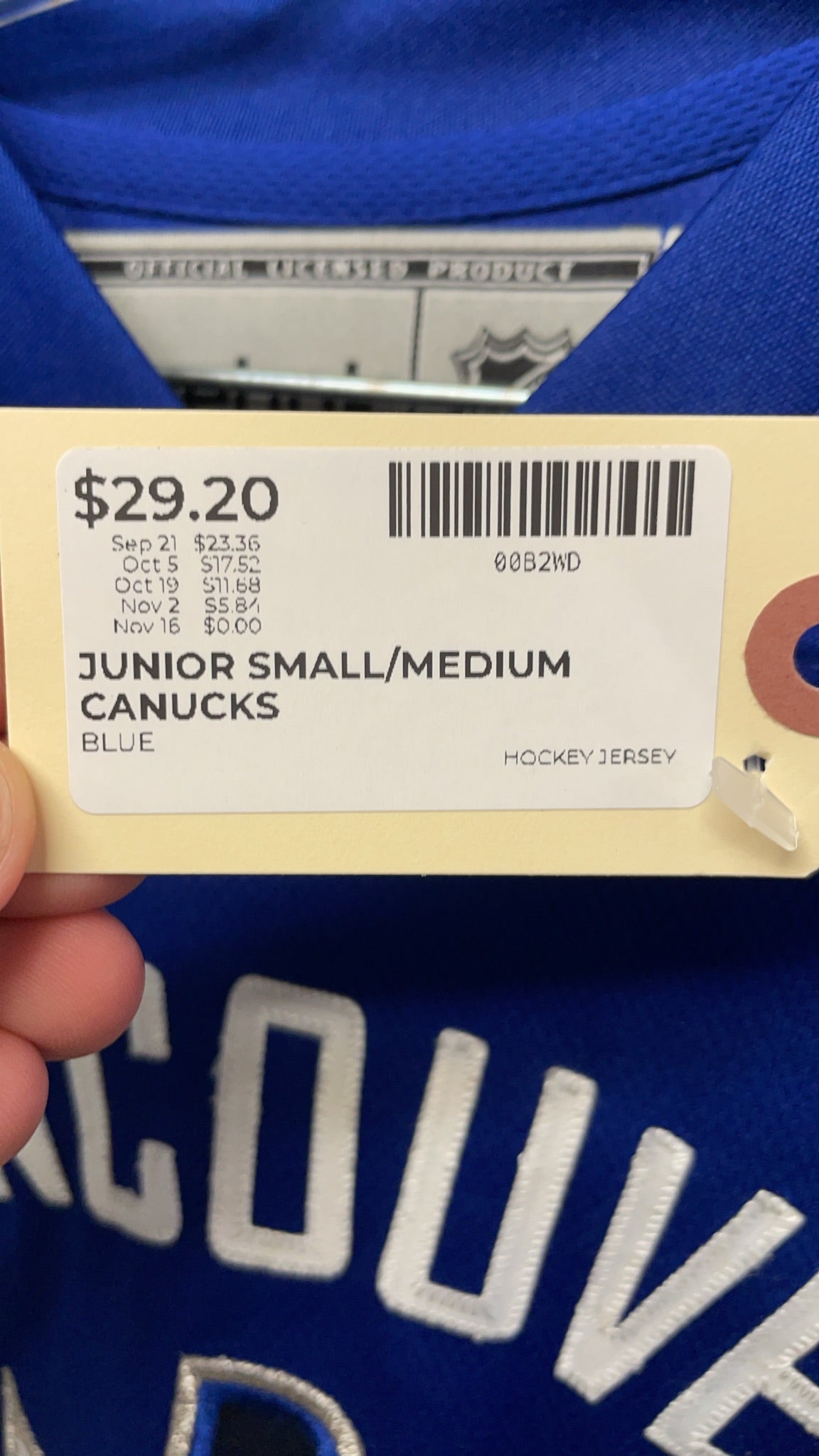 Reebok Vancouver Canucks Youth S/M Signed Hockey Jersey