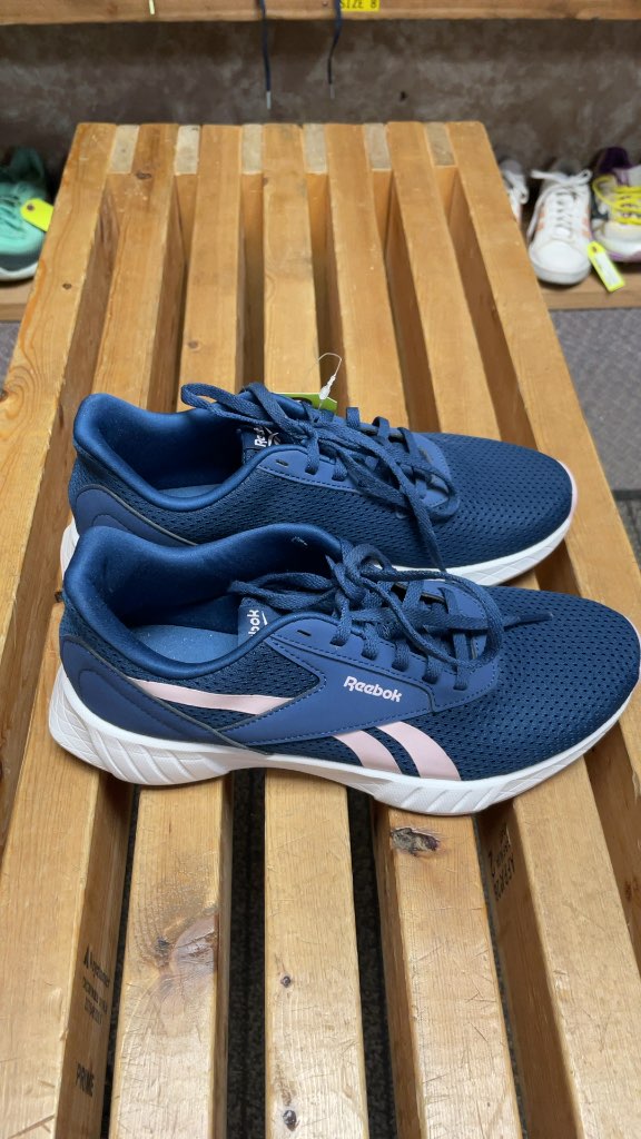 Reebok Women's Blue/Pink Running Shoes - Size 8