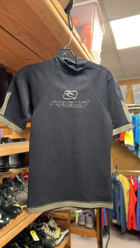 Rip Curl Titanium 0.5mm Hotskin Rashguard - Small