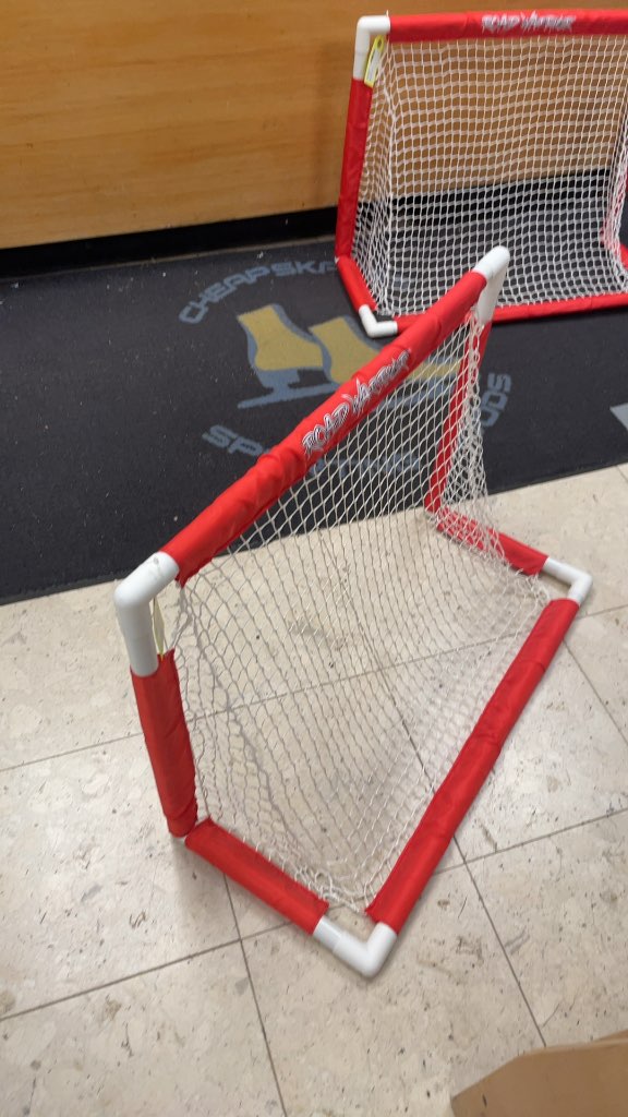 Road Warrior Mini Hockey Net