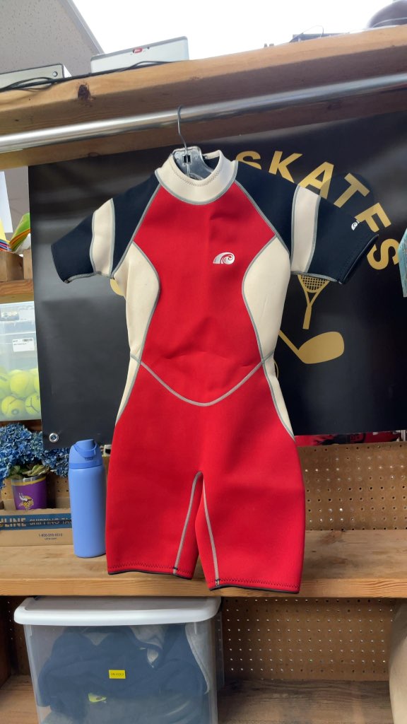 Rush Junior Medium Shorty Wetsuit - Red