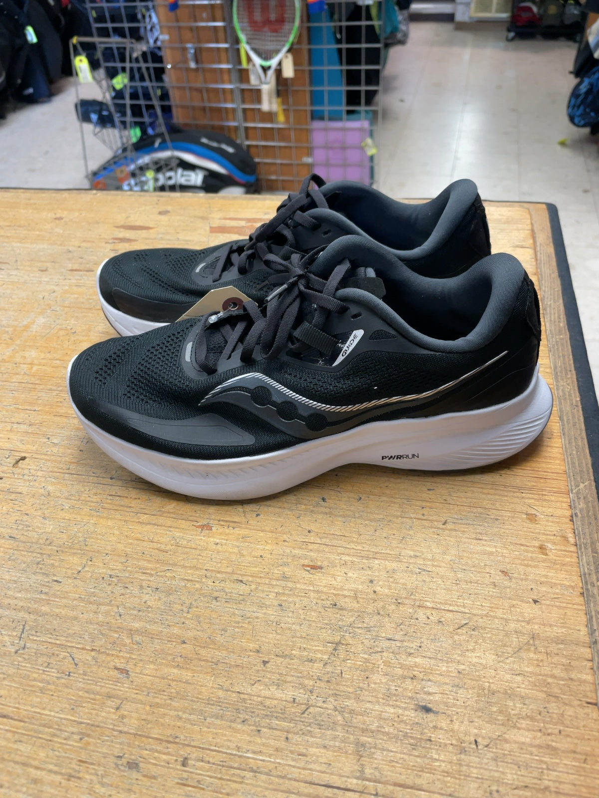 Saucony Guide Women's Size 10 Running Shoes