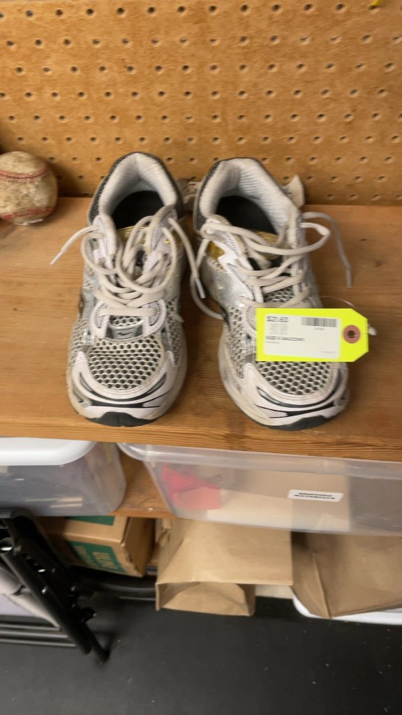 Saucony Running Shoes Size 6