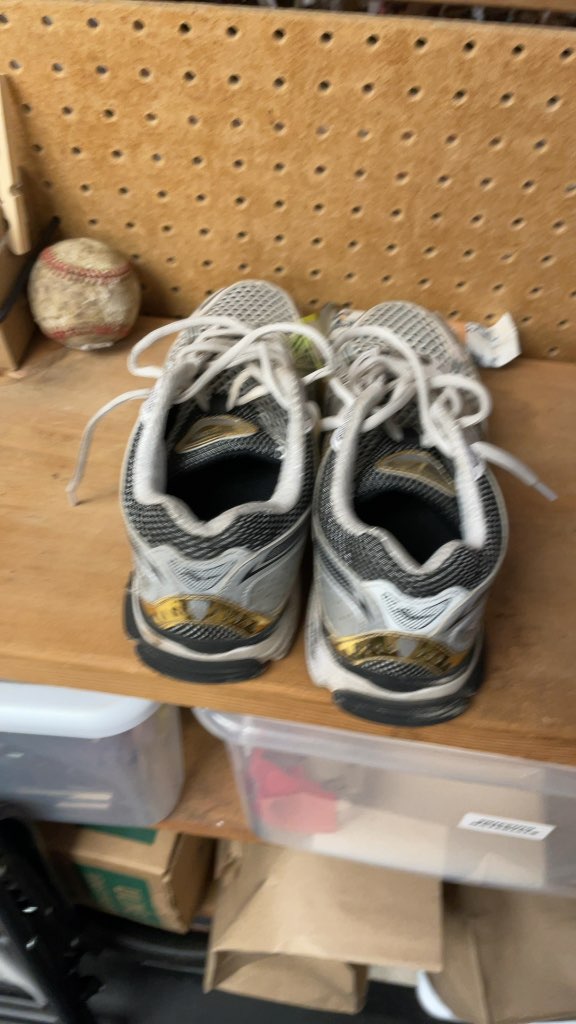 Saucony Running Shoes Size 6