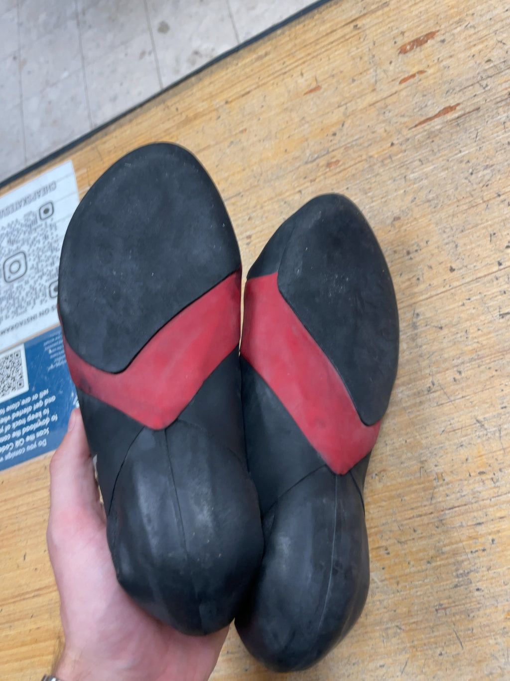 Scarpa Arpia Rock Climbing Shoes - Size 9.5