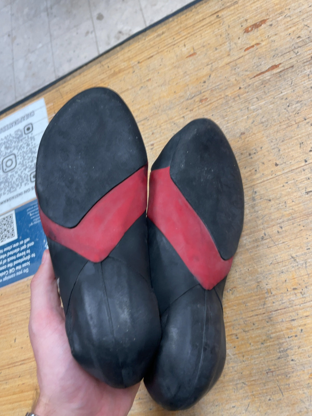 Scarpa Arpia Rock Climbing Shoes - Size 9.5