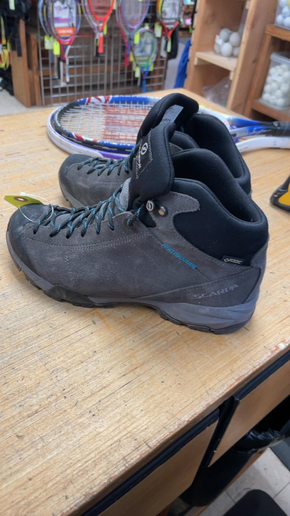 Scarpa Hiking Boots - Size 6.5
