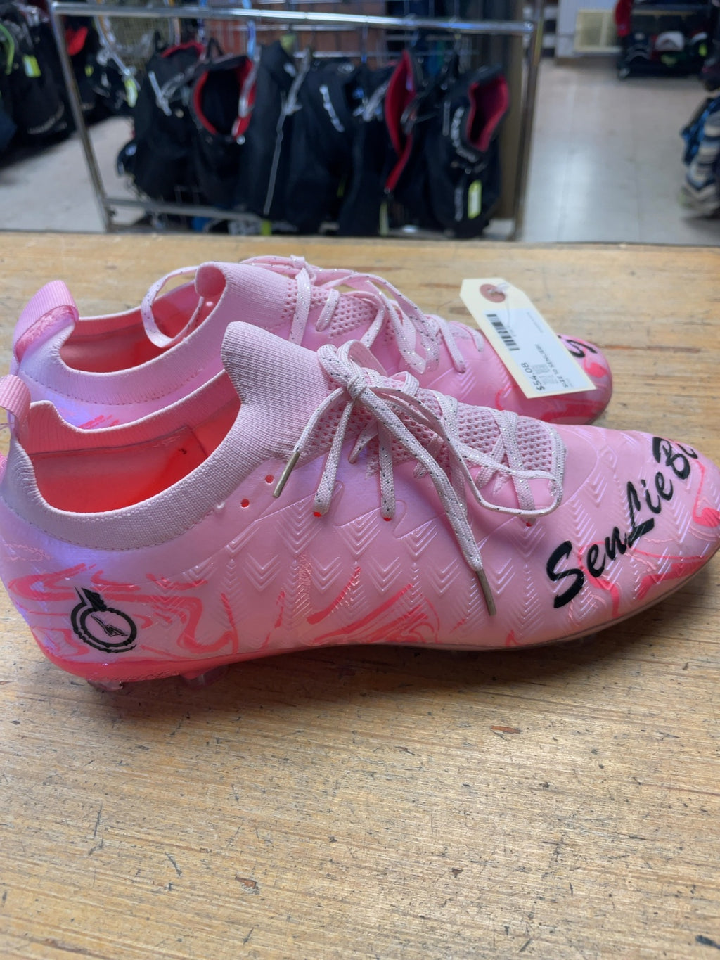 Senliebi Soccer Cleats Size 10 Pink