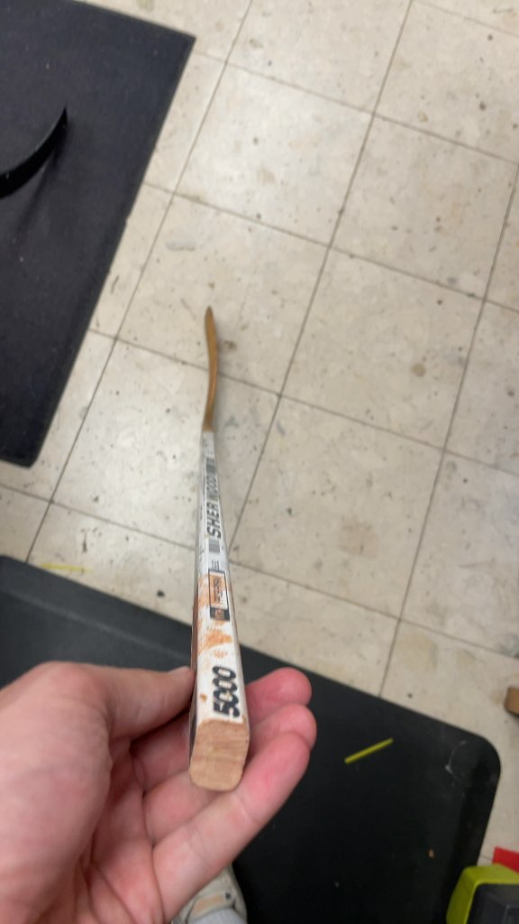 Sher-Wood 5000 Junior Right Hand Hockey Stick