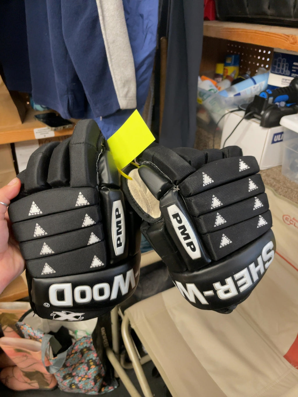 Sher-Wood PMP 12.5" Hockey Gloves