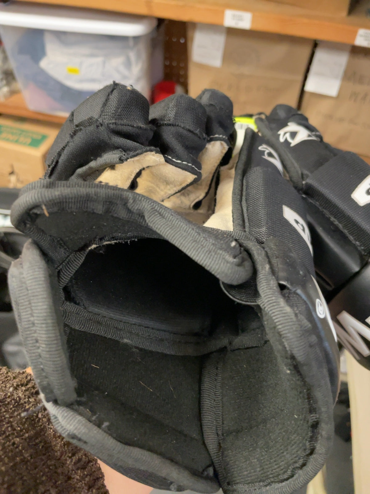 Sher-Wood PMP 12.5" Hockey Gloves