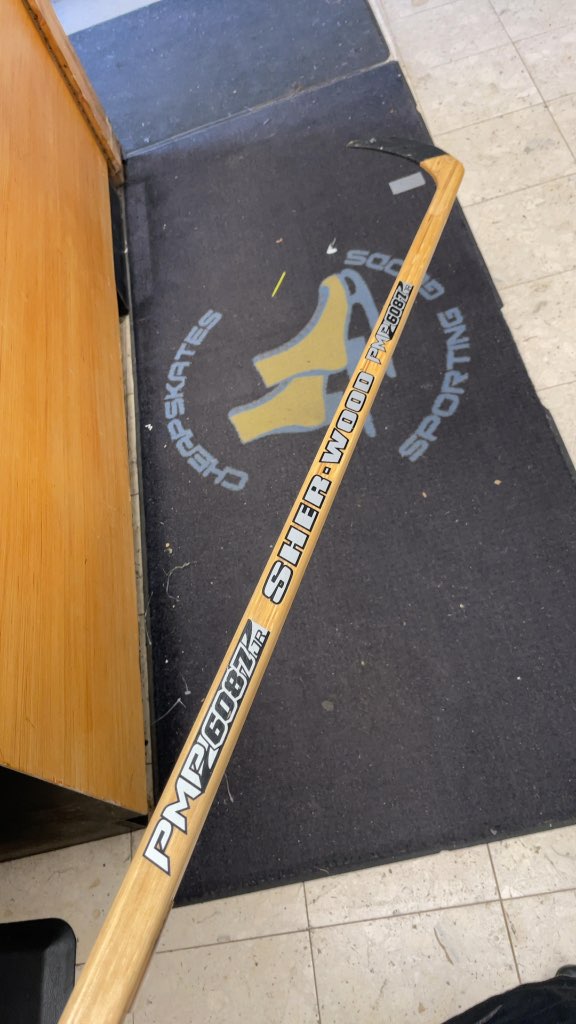 Sher-Wood PMP 6087 Junior Wood Hockey Stick - RH