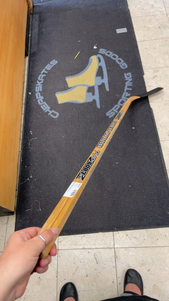 Sher-Wood PMP 6087 Junior Wood Hockey Stick - RH