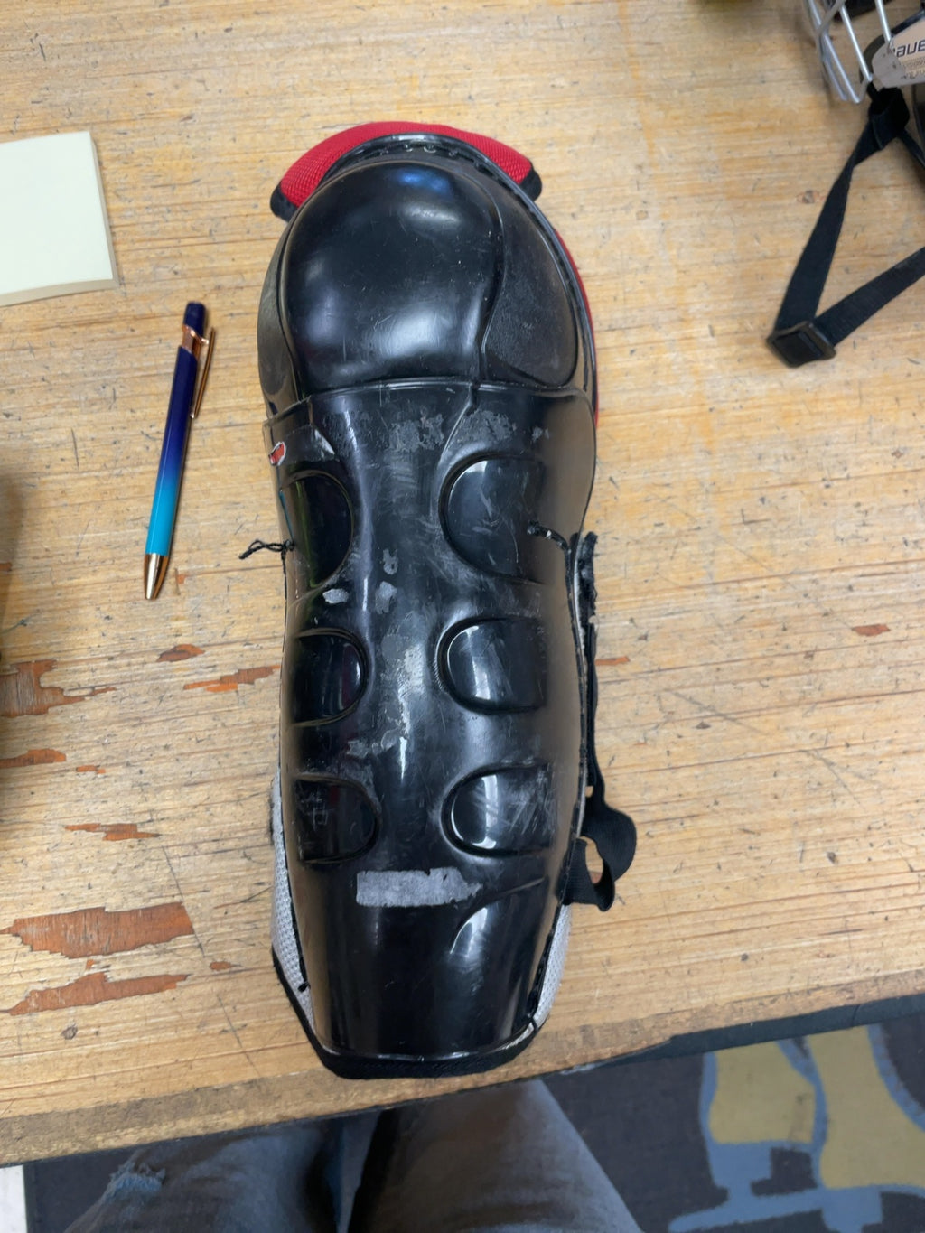 Sher-Wood S3 Hockey Shin Pads - 11"