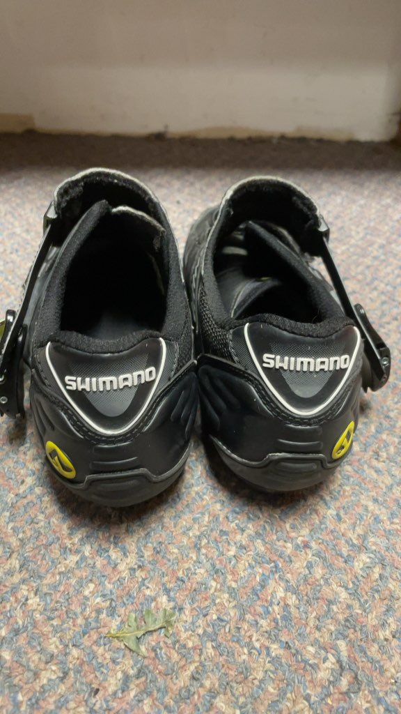 Shimano Black SPD Cycling Shoes Size 7.5
