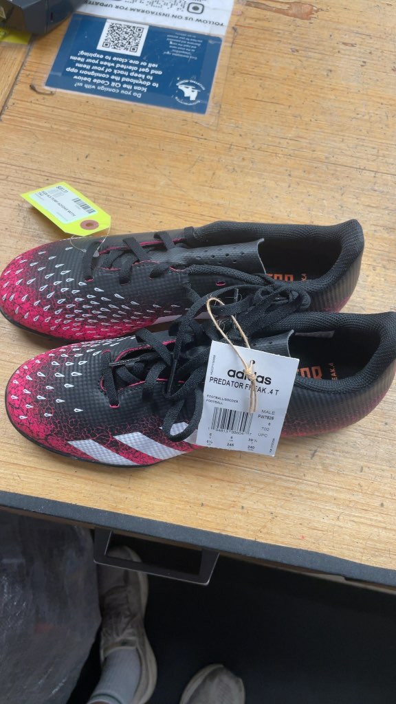 Size 6.5 Adidas Predator Freak .4 T Turf Soccer Cleats