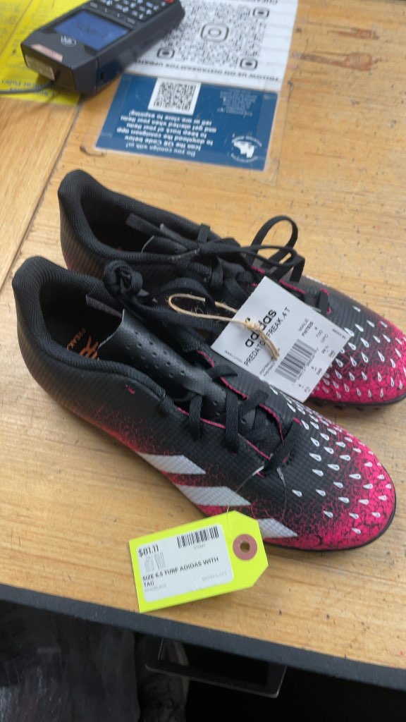 Size 6.5 Adidas Predator Freak .4 T Turf Soccer Cleats