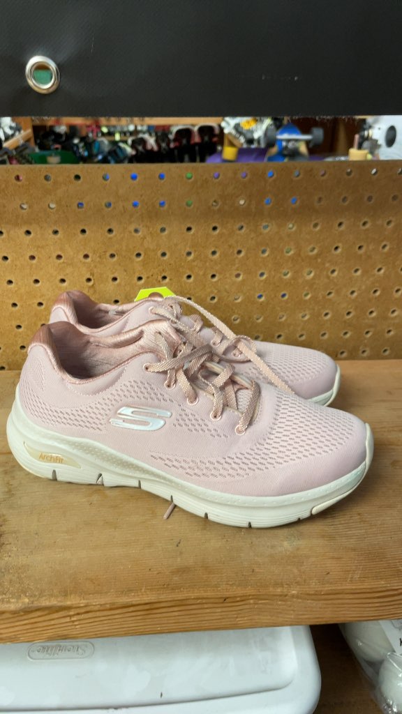 Skechers Arch Fit Women's Running Shoes - Pink - Size 8.5