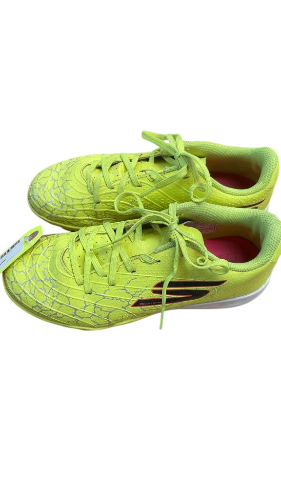 Skechers Kids Size 3 Soccer FTBL Turf Shoes - Yellow