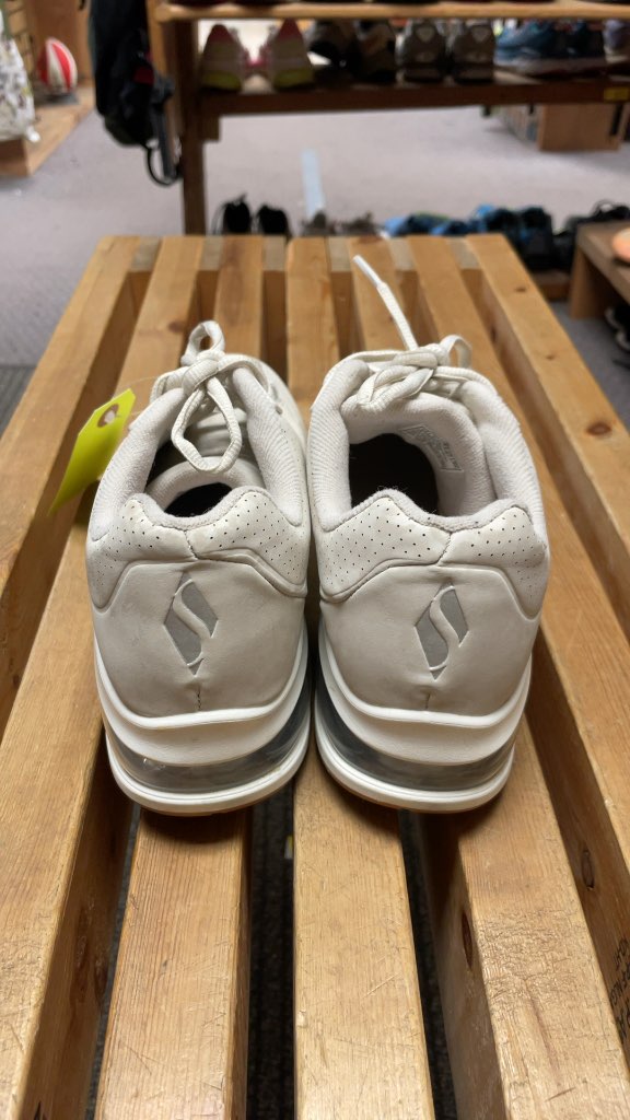 Skechers Ladies Size 10 Runners