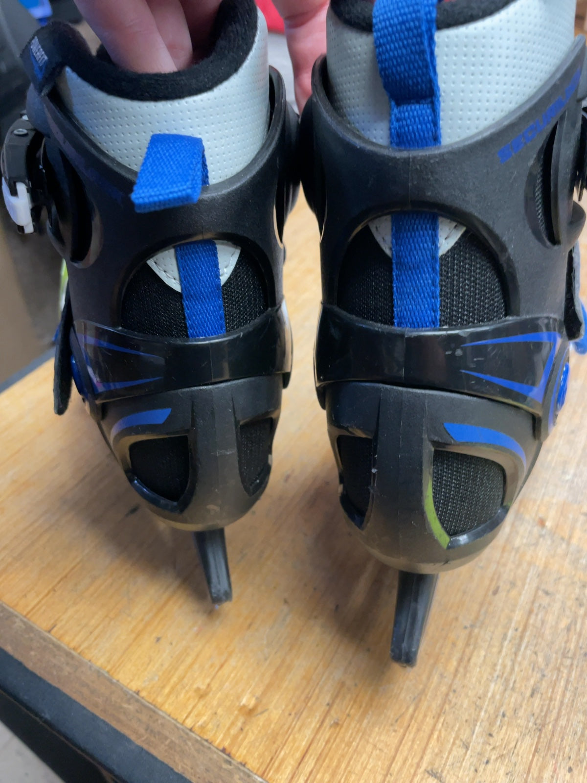 Sonic Ultra Boost Size 11C-1 Adjustable Ice Skates