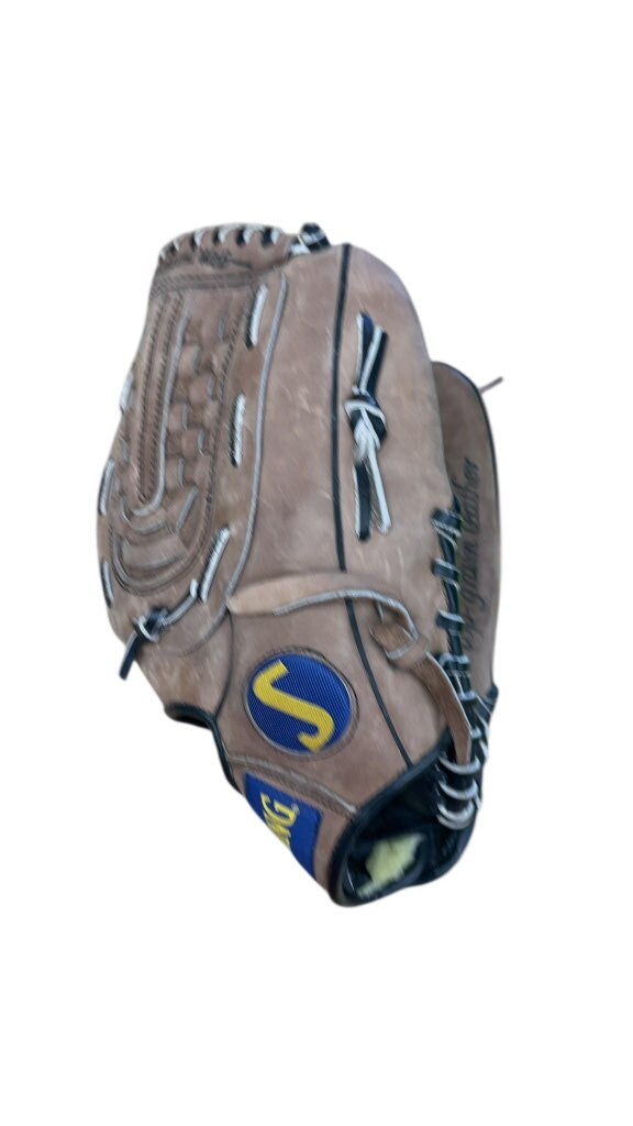Spalding 12.5" Left Hand Throw Baseball Glove